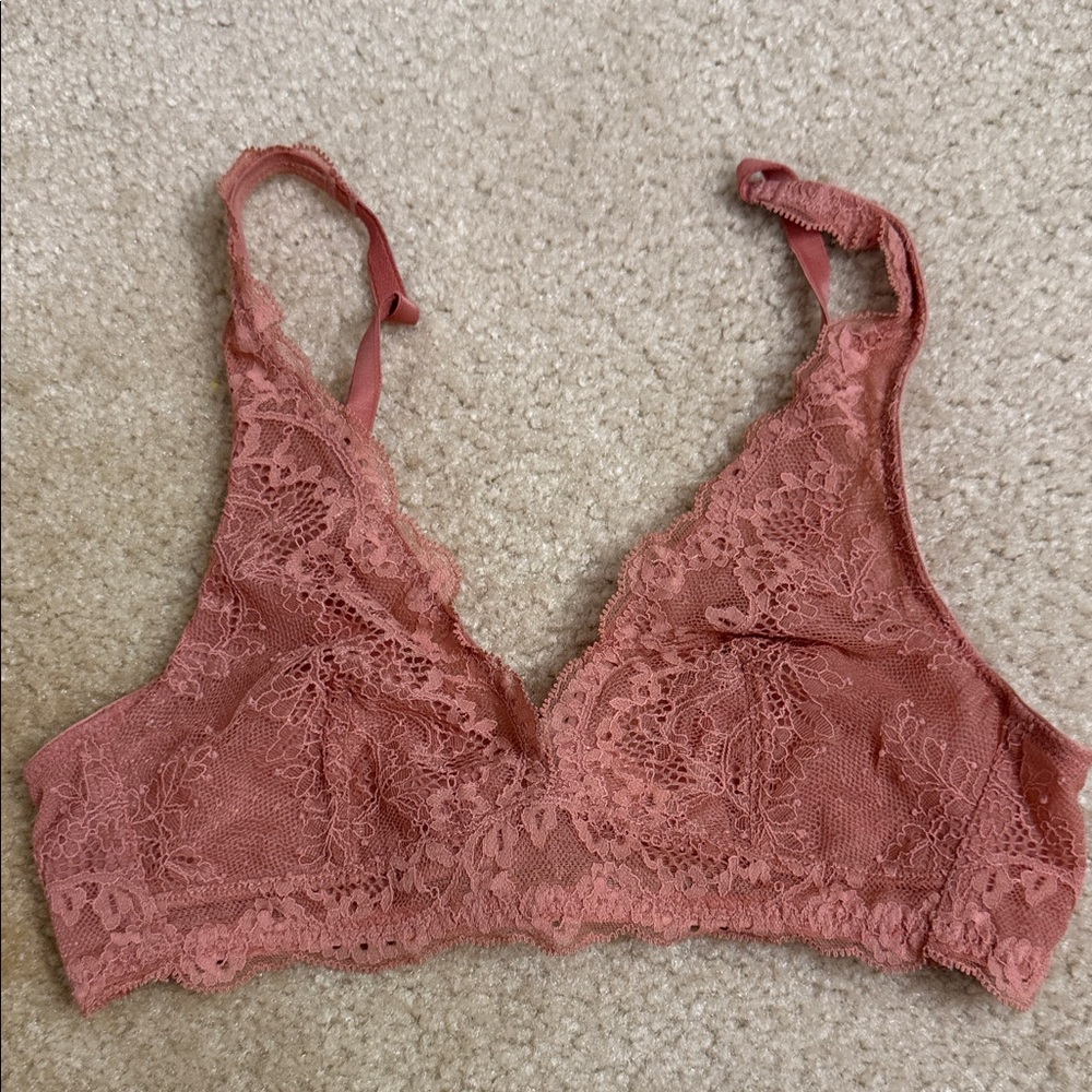 Elegant Lace Bralette in Dusty Rose